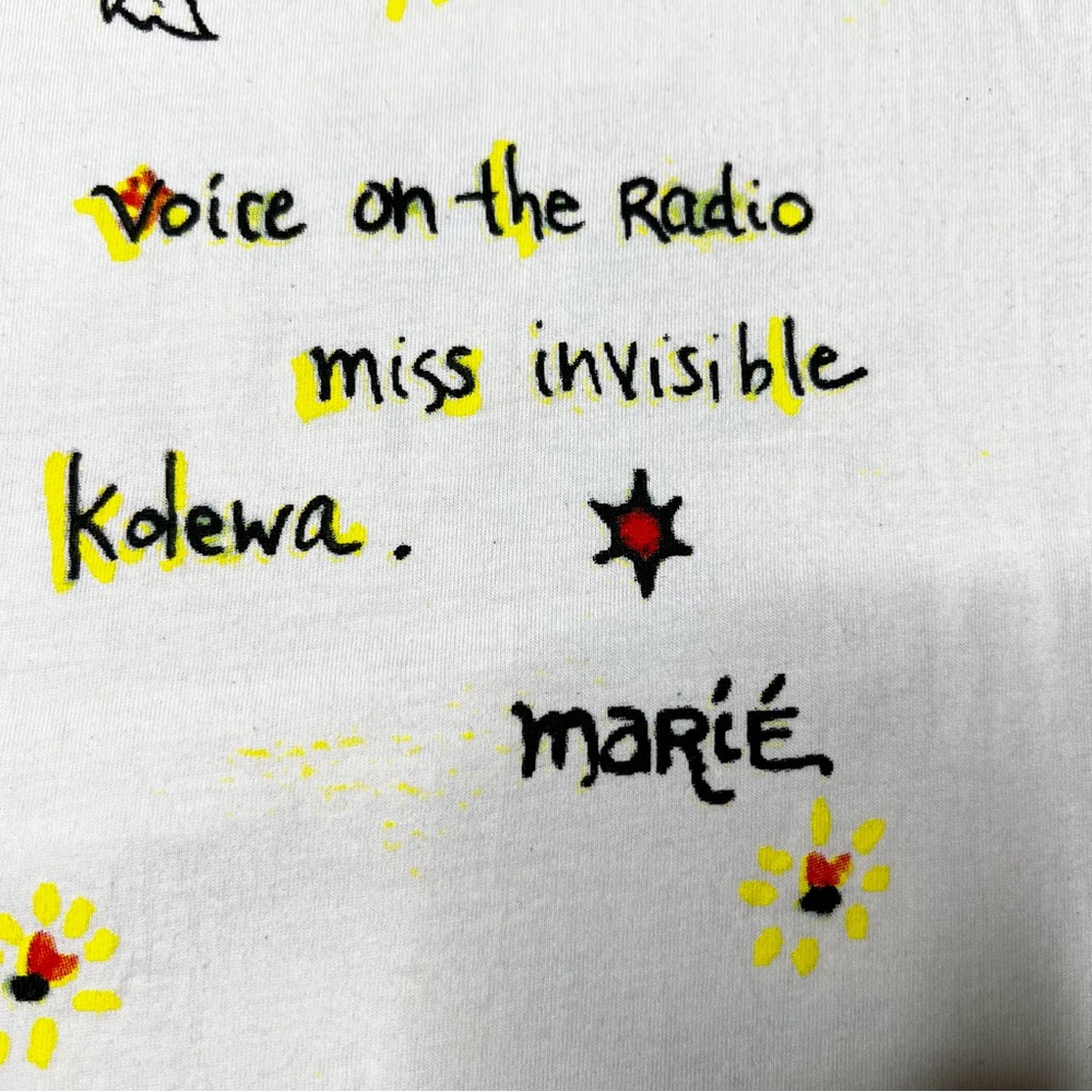 NWOT Marie Digby Fairy Quote Graphic {Royal Apparel} T-Shirt Cream Women’s Sz L - Picture 6 of 8
